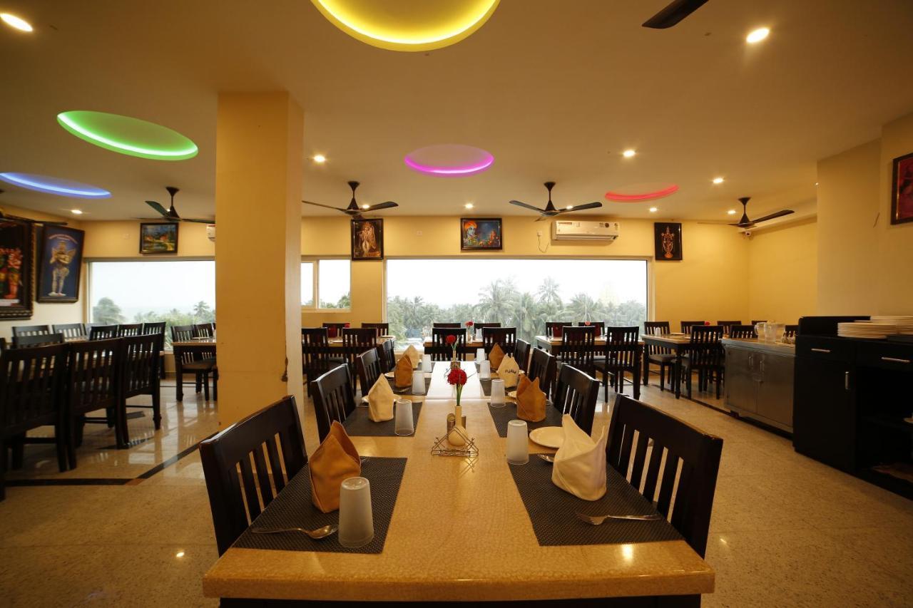 Hotel Ragavendra Rameswaram Buitenkant foto